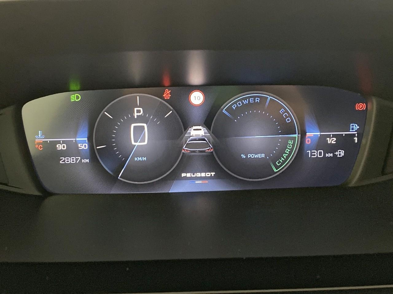 Peugeot 308 sw hybrid 145 e-dcs6 allure — photo 14