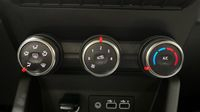 Renault Clio 1.5 dCi 100ch Evolution - 25 — photo 27