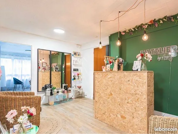 Local commercial saint Rémi 79m2