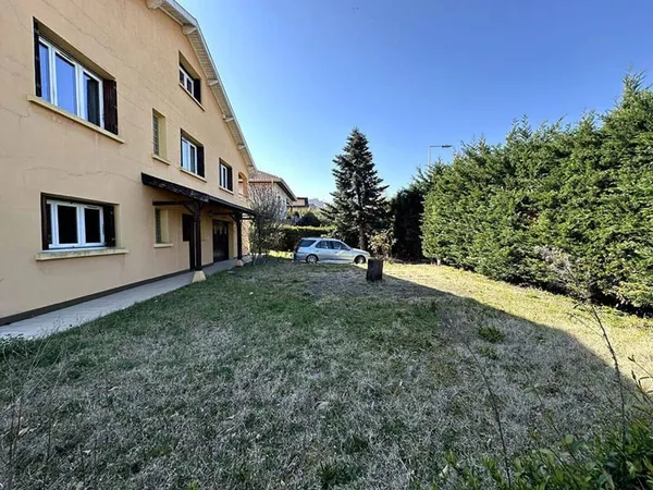 Maison 8 pièces 172 m²