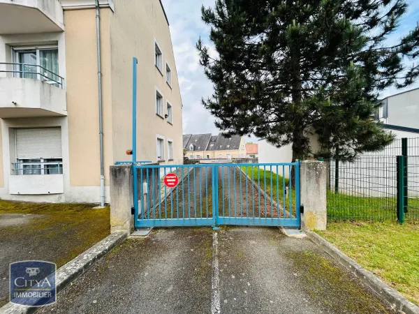 Stationnement Location Mainvilliers   35€