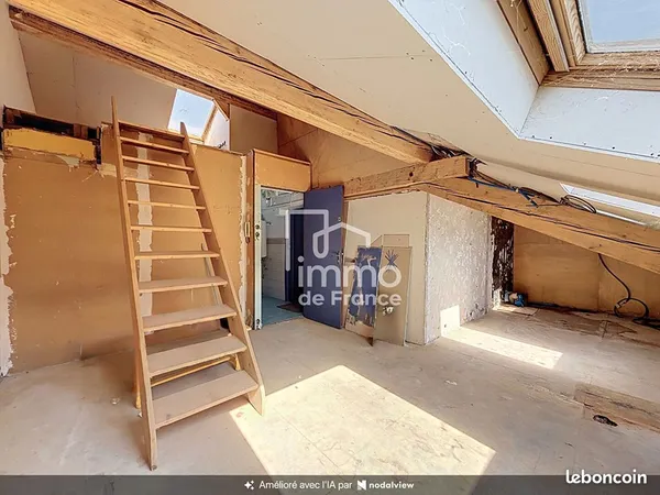 Studio 1 pièce 17 m²