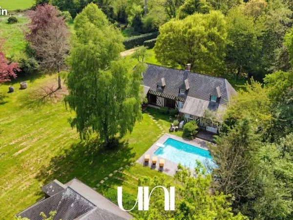 Maison 11 pièces 304 m²