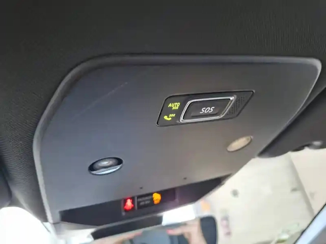 Renault Megane e-tech ev60 220 ch optimum charge — photo 46