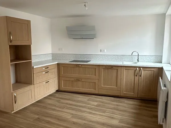 Loue appartement duplex 68m2 entièrement rénové Merris proche Bailleul