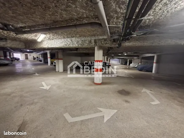 Garage/box 16 m² Talence
