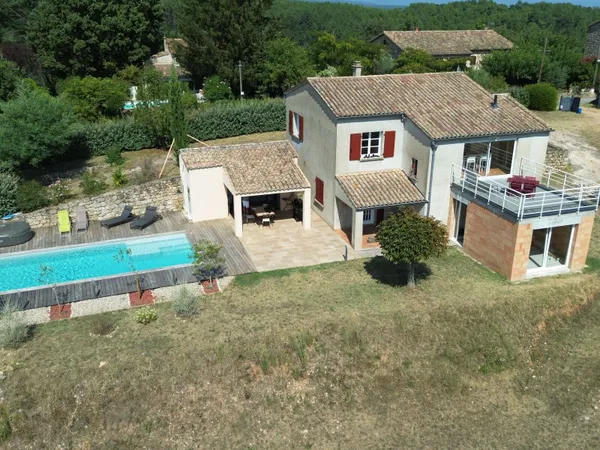 Maison 4 pièces 128 m²