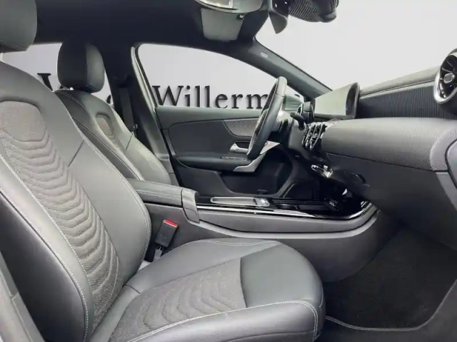 Mercedes Classe A 180 progressive line — photo 15