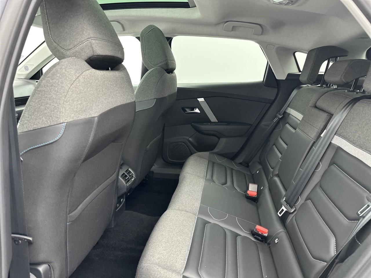 Citroën C4 puretech 130 s&s eat8 shine pack — photo 12