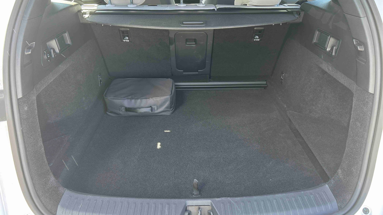 BYD Seal 6 Touring 1.5l DM-i 135 kW PHEV — photo 14