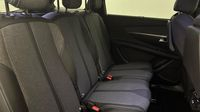 Peugeot 5008 1.2 PureTech 130ch S&S Allure Pack — photo 13