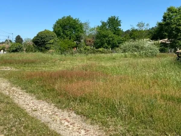 Terrain 700 m² Le Teich
