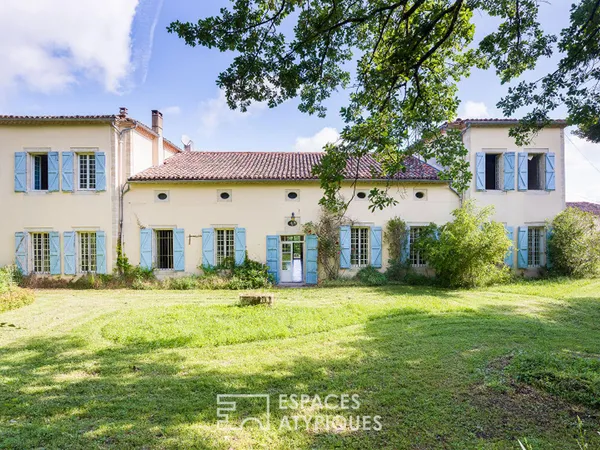 Maison de maître du XVIIIème siècle et sa chapelle secrète
