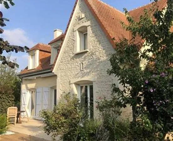 Maison 6 pièces 145 m²