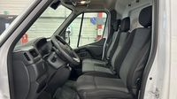 Renault Master F3500 L2H2 2.3 Blue dCi 135ch Confort Euro6E — photo 16