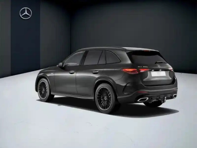 Mercedes Glc 300 e  hybrid eq 4matic am — photo 3