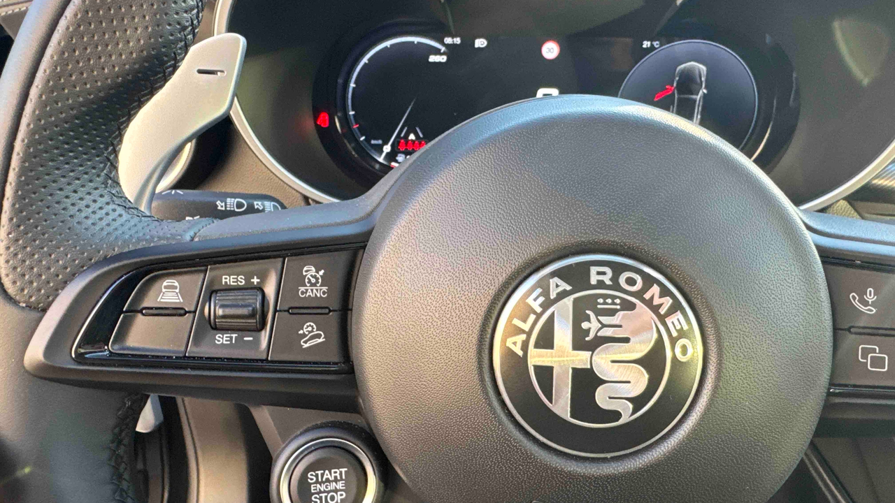 Alfa Romeo Stelvio 2.2 160 ch AT8 — photo 25