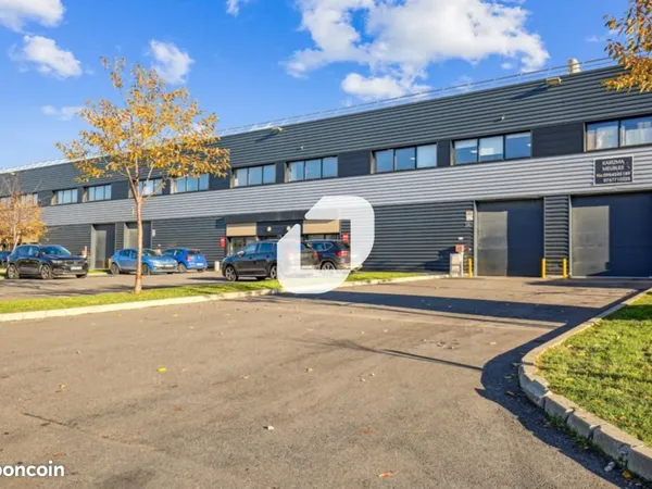 Local d'activité 1 264 m²