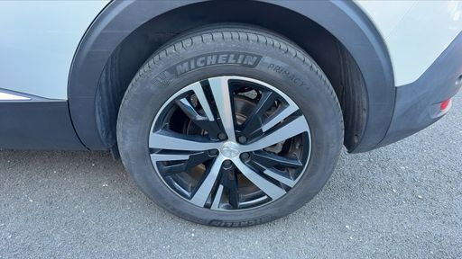 Peugeot 5008 1.5 BlueHDi 130 - GT – 2021 – 82836 km – Diesel – Boîte Manuelle — photo 15