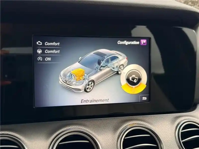 Mercedes Classe E 200 d 9g-tronic — photo 17