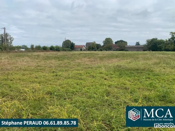 Terrain 737 m² Biron