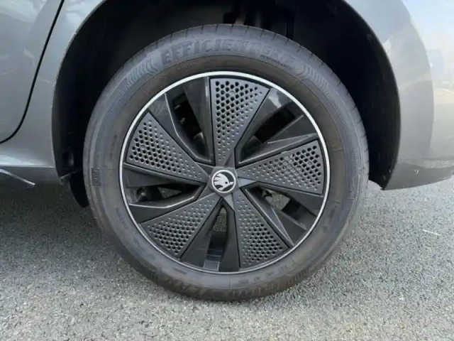Skoda Kamiq 1.0 tsi evo 2 116ch monte carlo dsg7 — photo 7