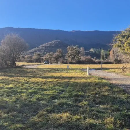 Terrain 493 m²