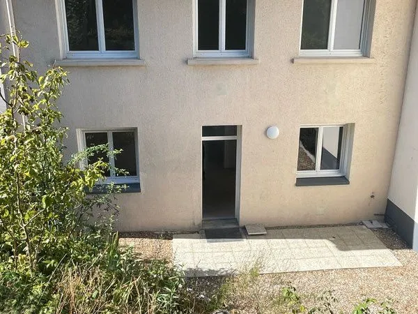 Maison de ville avec extérieur