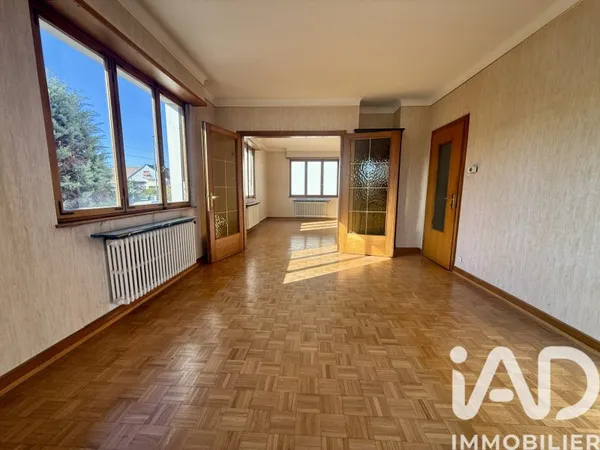 Maison 8 pièces 210 m²