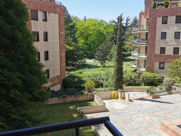 Appartement 2 pièces 79 m²