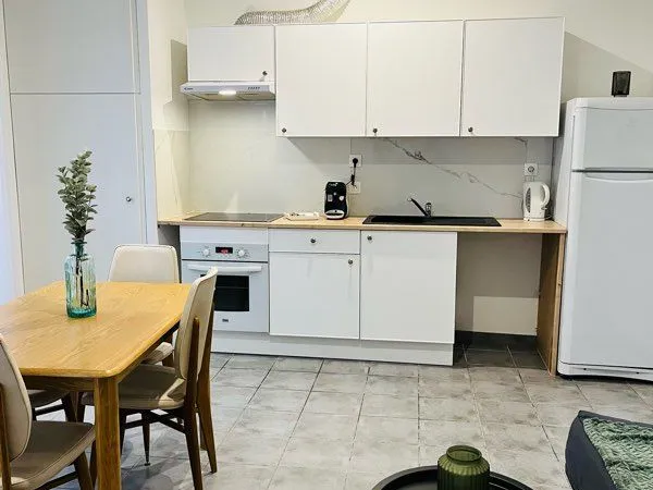 Appartement F2 meublé - 40 m² - Centre-ville de Romilly-sur-Seine