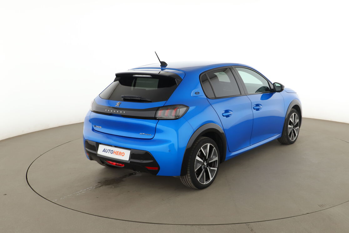 Peugeot 208 Electrique 50 kWh GT Line — photo 5