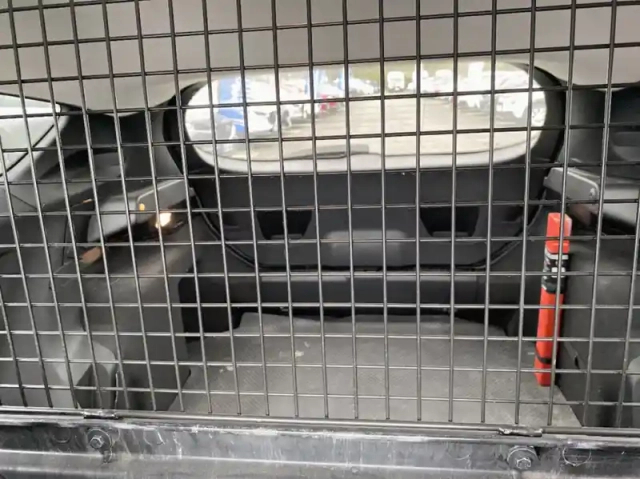 Ford Fiesta affaires 1.5 tdci 85ch s&amp;s trend — photo 9