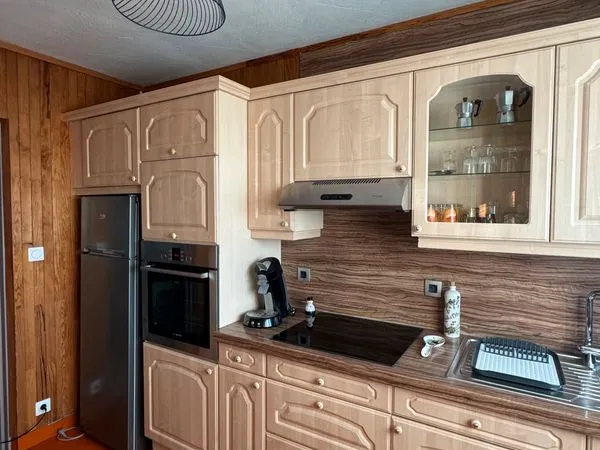 VENISSIEUX - Résidence La Caravelle - T3 - 68 m² avec balcon, vue dégagée