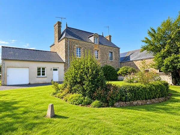 Magnifique propriété XVII eme - Sud Morbihan - 220 m² hab + 250 m² à développer sur 5000 m² de terra