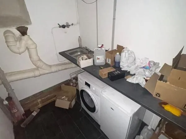 Local commercial 28 m²