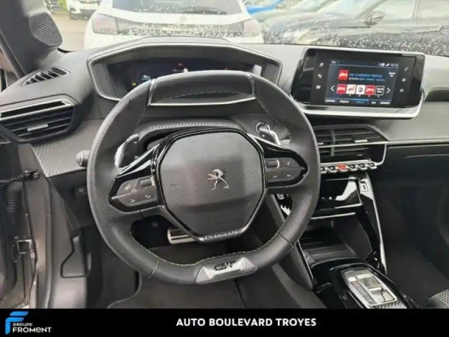 Peugeot 208 1.2 puretech 130ch s&amp;s gt eat8 — photo 8