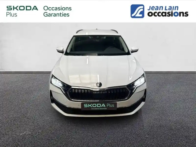 Skoda Octavia combi 1.5 tsi hybrid 150 ch act dsg7 — photo 9