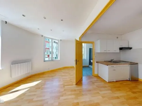 Studio 1 pièce 27 m²