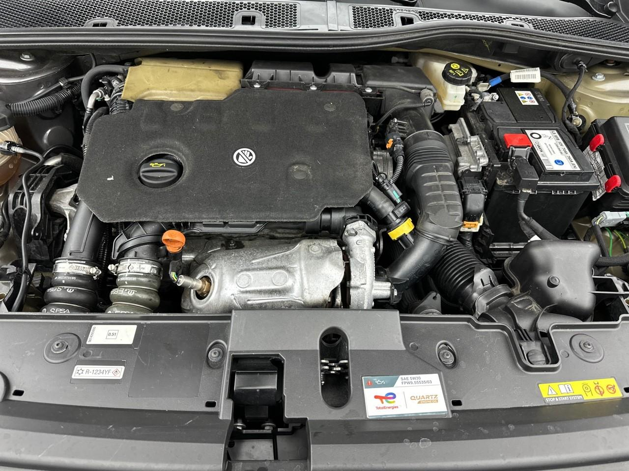 Peugeot 208 bluehdi 100 s&s bvm6 allure business — photo 13