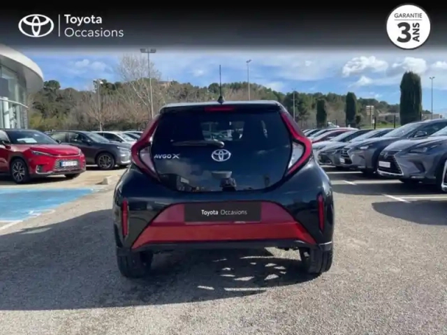 Toyota Aygo X 1.0 vvt-i 72ch design my24 — photo 4
