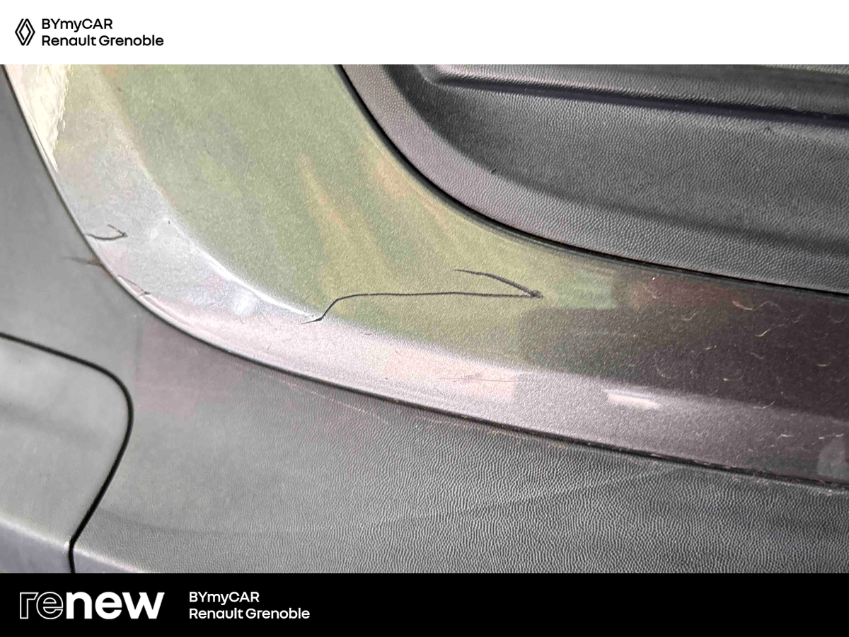 Renault Arkana E-Tech hybride 145 - 22 — photo 24