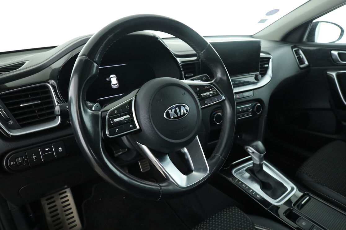 Kia XCeed 1.4 T-GDi ISG Launch Edition DCT7 — photo 10