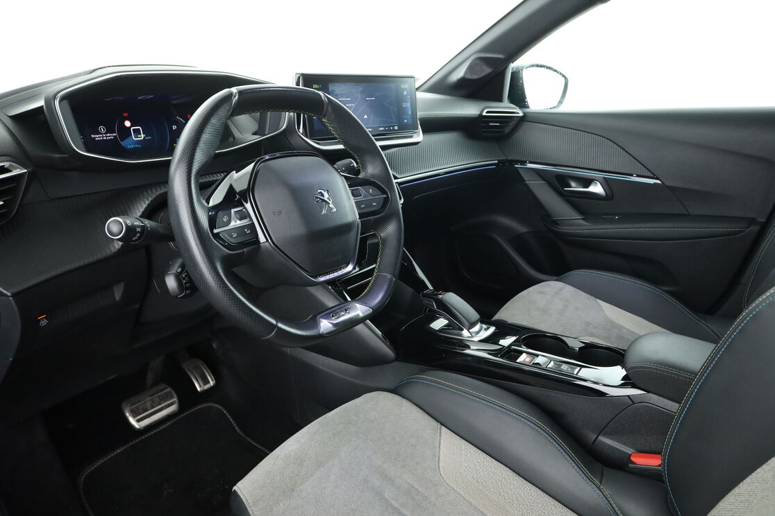Peugeot 208 Electrique 50 kWh GT — photo 10