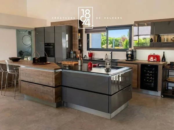 Maison 3 pièces 147 m²