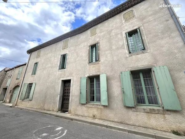 Maison 7 pièces 391 m²