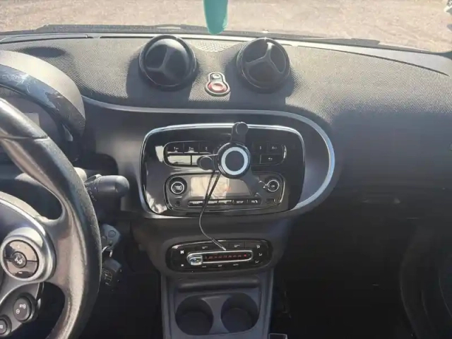 Smart Fortwo base 52 kw (453.442) — photo 22