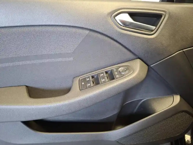 Renault Clio tce 90 — photo 45
