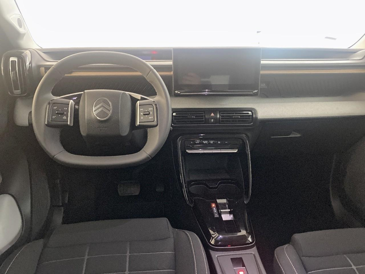 Citroën C3 Aircross hybride 145 ch aut plus — photo 8