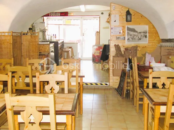 Fonds de commerce 3 pièces 76 m²